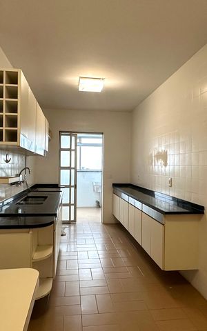 Apartamento para alugar com 133m², 2 quartos e 1 vaga