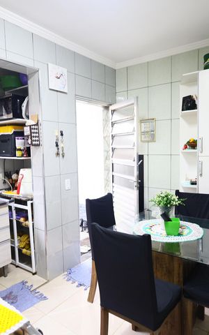 Casa para alugar com 70m², 2 quartos e 1 vagaCozinha