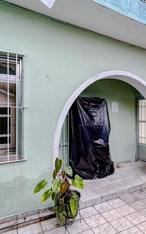 Casa para alugar com 75m², 2 quartos e sem vagaÁrea de Serviço