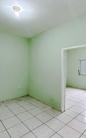Casa para alugar com 75m², 2 quartos e sem vagaSala