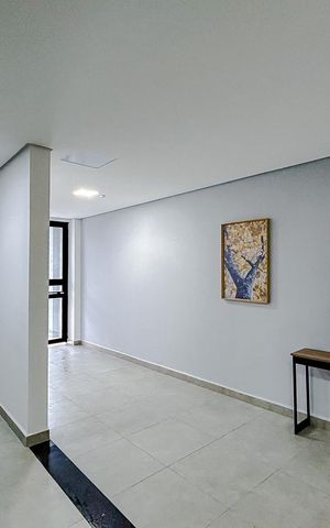 Apartamento à venda com 38m², 2 quartos e 1 vagaHall de entrada