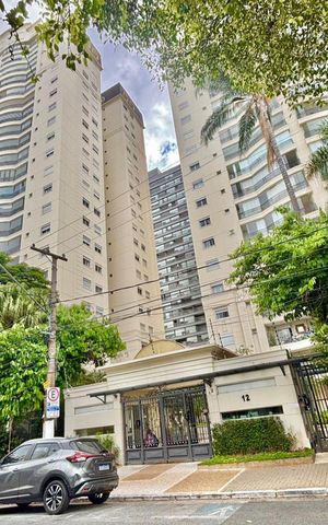 Apartamento à venda com 126m², 3 quartos e 2 vagas Apartamento à venda com 126m², 3 quartos e 2 vagasFachada