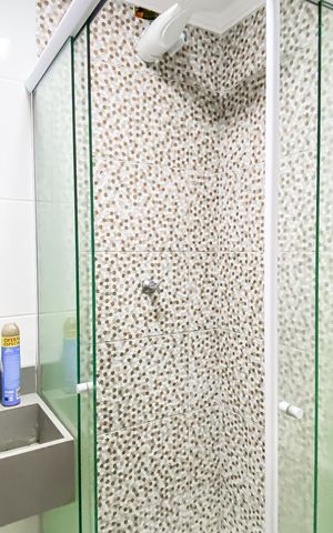 Apartamento à venda com 38m², 2 quartos e 1 vaga Apartamento à venda com 38m², 2 quartos e 1 vagaBanheiro