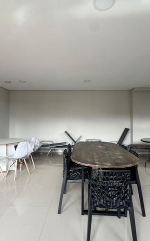 Apartamento à venda com 36m², 2 quartos e 1 vaga Apartamento à venda com 36m², 2 quartos e 1 vagaÁrea comum