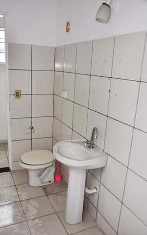 Casa para alugar com 40m², 1 quarto e sem vaga Casa para alugar com 40m², 1 quarto e sem vagaDetalhe - Banheiro Social