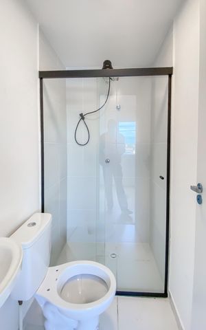Studio para alugar com 17m², 1 quarto e 1 vaga Studio para alugar com 17m², 1 quarto e 1 vagaBanheiro