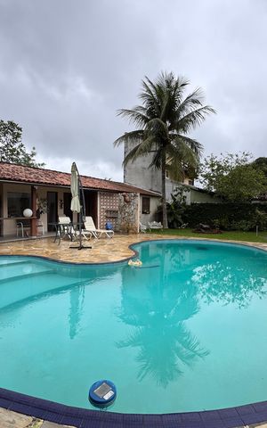 Apartamento à venda com 326m², 3 quartos e 4 vagas Apartamento à venda com 326m², 3 quartos e 4 vagasÁrea externa