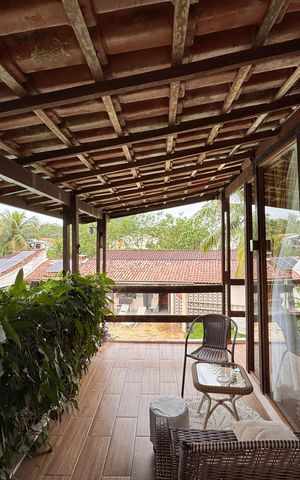 Apartamento à venda com 326m², 3 quartos e 4 vagas Apartamento à venda com 326m², 3 quartos e 4 vagasVaranda