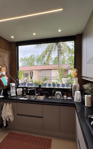 Apartamento à venda com 326m², 3 quartos e 4 vagas Apartamento à venda com 326m², 3 quartos e 4 vagasCozinha e Área de Serviço