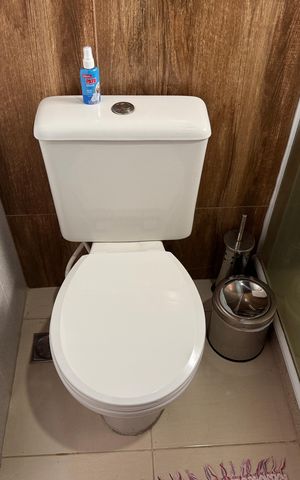 Apartamento à venda com 326m², 3 quartos e 4 vagas Apartamento à venda com 326m², 3 quartos e 4 vagasBanheiro Social