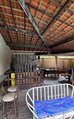 Apartamento à venda com 326m², 3 quartos e 4 vagas Apartamento à venda com 326m², 3 quartos e 4 vagasSalão de Festas