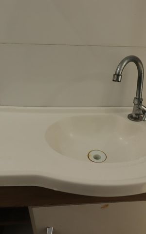 Casa para alugar com 180m², 3 quartos e 1 vagaBanheiro da Suíte - Pia