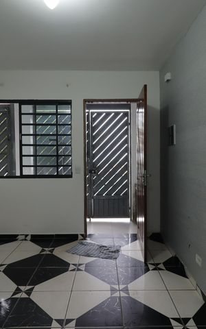 Casa para alugar com 180m², 3 quartos e 1 vagaSala