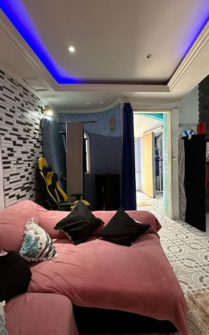 Casa para alugar com 82m², 2 quartos e sem vaga Casa para alugar com 82m², 2 quartos e sem vagaSala