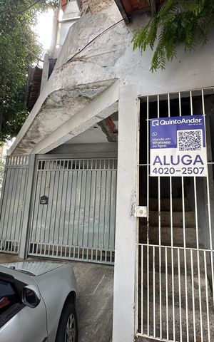 Casa para alugar com 82m², 2 quartos e sem vaga Casa para alugar com 82m², 2 quartos e sem vagaFachada