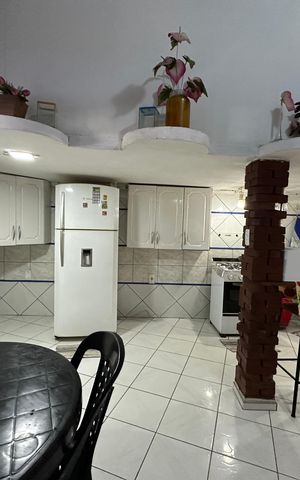Casa para alugar com 82m², 2 quartos e sem vaga Casa para alugar com 82m², 2 quartos e sem vagaCozinha