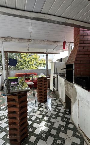 Casa para alugar com 82m², 2 quartos e sem vaga Casa para alugar com 82m², 2 quartos e sem vagaChurrasqueira