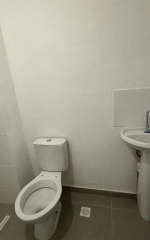 Apartamento à venda com 59m², 2 quartos e 1 vagaBanheiro Social