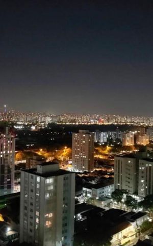 Studio para alugar com 33m², 1 quarto e 1 vaga Studio para alugar com 33m², 1 quarto e 1 vagaVista