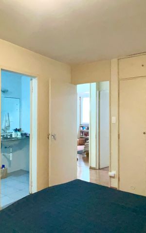 Apartamento à venda com 117m², 3 quartos e 1 vaga Apartamento à venda com 117m², 3 quartos e 1 vagaSuite