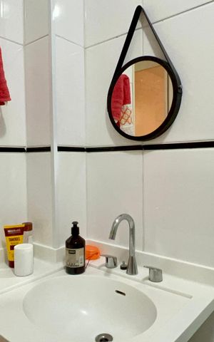 Apartamento à venda com 117m², 3 quartos e 1 vaga Apartamento à venda com 117m², 3 quartos e 1 vagaBanheiro