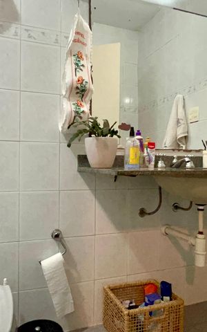Apartamento à venda com 117m², 3 quartos e 1 vaga Apartamento à venda com 117m², 3 quartos e 1 vagaBanheiro da Suíte
