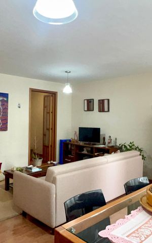 Apartamento à venda com 117m², 3 quartos e 1 vaga Apartamento à venda com 117m², 3 quartos e 1 vagaSala