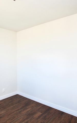 Apartamento à venda com 60m², 2 quartos e 2 vagas Apartamento à venda com 60m², 2 quartos e 2 vagasQuarto Suíte