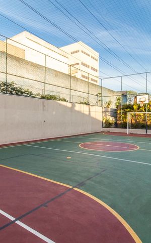 Apartamento à venda com 119m², 3 quartos e 2 vagas Apartamento à venda com 119m², 3 quartos e 2 vagasVaranda