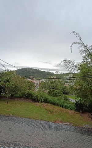 Casa para alugar com 180m², 3 quartos e 1 vaga Casa para alugar com 180m², 3 quartos e 1 vagaVISTAS