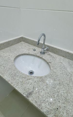 Studio para alugar com 32m², 1 quarto e 1 vaga Studio para alugar com 32m², 1 quarto e 1 vagaBanheiro
