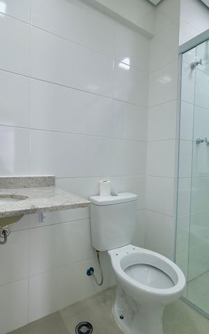 Studio para alugar com 32m², 1 quarto e 1 vaga Studio para alugar com 32m², 1 quarto e 1 vagaBanheiro
