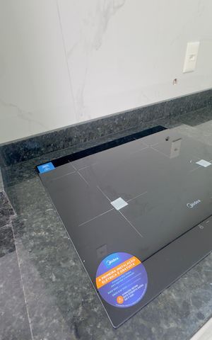 Studio para alugar com 32m², 1 quarto e 1 vaga Studio para alugar com 32m², 1 quarto e 1 vagaCozinha