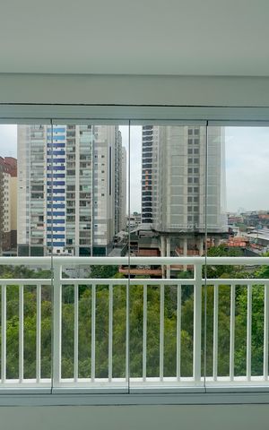 Studio para alugar com 32m², 1 quarto e 1 vaga Studio para alugar com 32m², 1 quarto e 1 vagaVaranda
