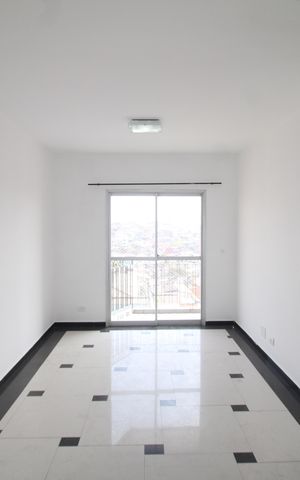 Apartamento para alugar com 77m², 3 quartos e 2 vagasSala