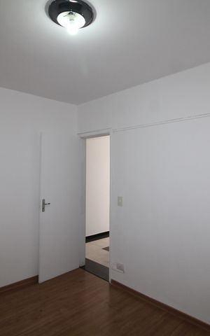 Apartamento para alugar com 77m², 3 quartos e 2 vagasQuarto 2