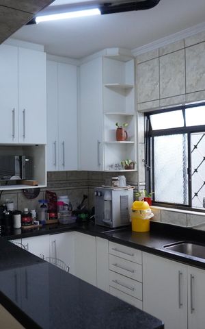 Casa para alugar com 163m², 3 quartos e 2 vagasCozinha