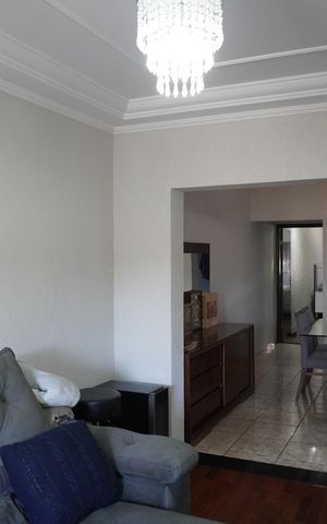 Casa para alugar com 163m², 3 quartos e 2 vagasSala
