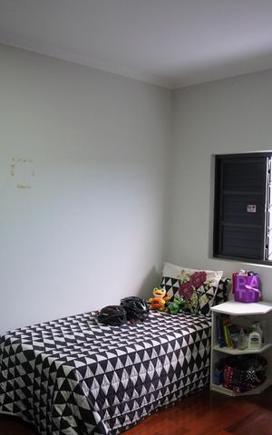 Casa para alugar com 163m², 3 quartos e 2 vagasQuarto 1 