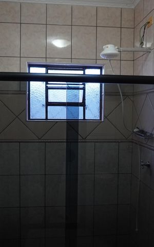 Casa para alugar com 163m², 3 quartos e 2 vagasBanheiro