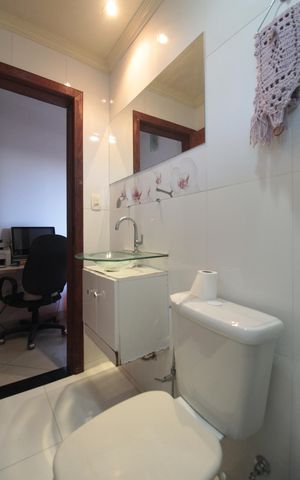Casa para alugar com 230m², 3 quartos e 1 vagaBanheiro da Suite