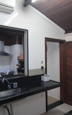 Casa para alugar com 230m², 3 quartos e 1 vagaCozinha