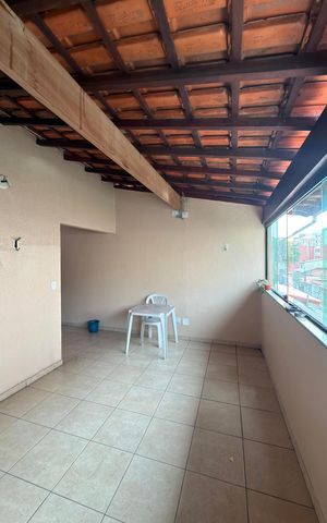 Casa para alugar com 270m², 3 quartos e 3 vagasVaranda