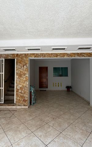 Casa para alugar com 270m², 3 quartos e 3 vagasGaragem