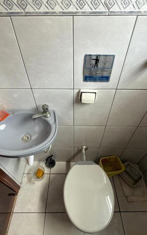 Casa para alugar com 270m², 3 quartos e 3 vagasLavabo