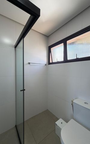 Apartamento à venda com 240m², 4 quartos e 4 vagasSuíte 3 Banheiro 