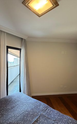 Apartamento à venda com 240m², 4 quartos e 4 vagasSuíte 1