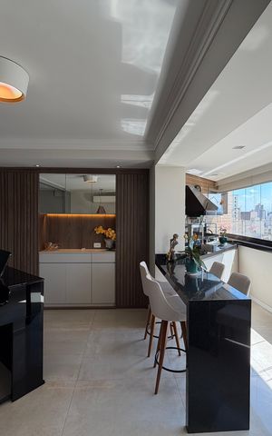 Apartamento à venda com 240m², 4 quartos e 4 vagasVaranda gourmet