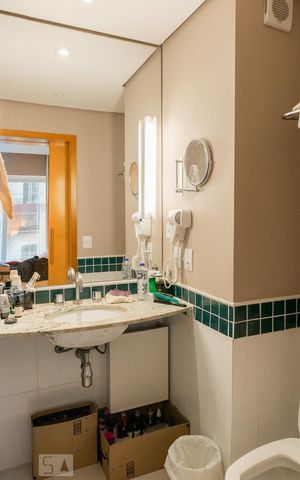 Apartamento para alugar com 27m², 1 quarto e 1 vaga