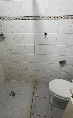 Casa de condomínio à venda com 76m², 1 quarto e 1 vaga Casa de condomínio à venda com 76m², 1 quarto e 1 vagaBanheiro